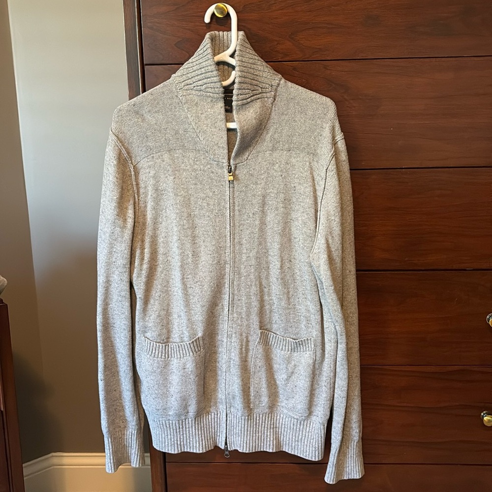 Men’s Banana Republic shawl neck cardigan, size L
